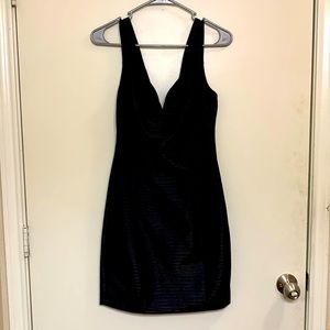 Faux leather (polyester) Guess dress size 4